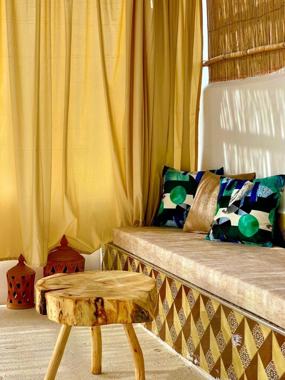 Bed and Breakfast Surf & Salsa Ocean House Tamraght Exterior foto
